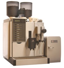 Vollautomatische Kaffeemaschinen:  Vertrieb mit Kundenbetreuung